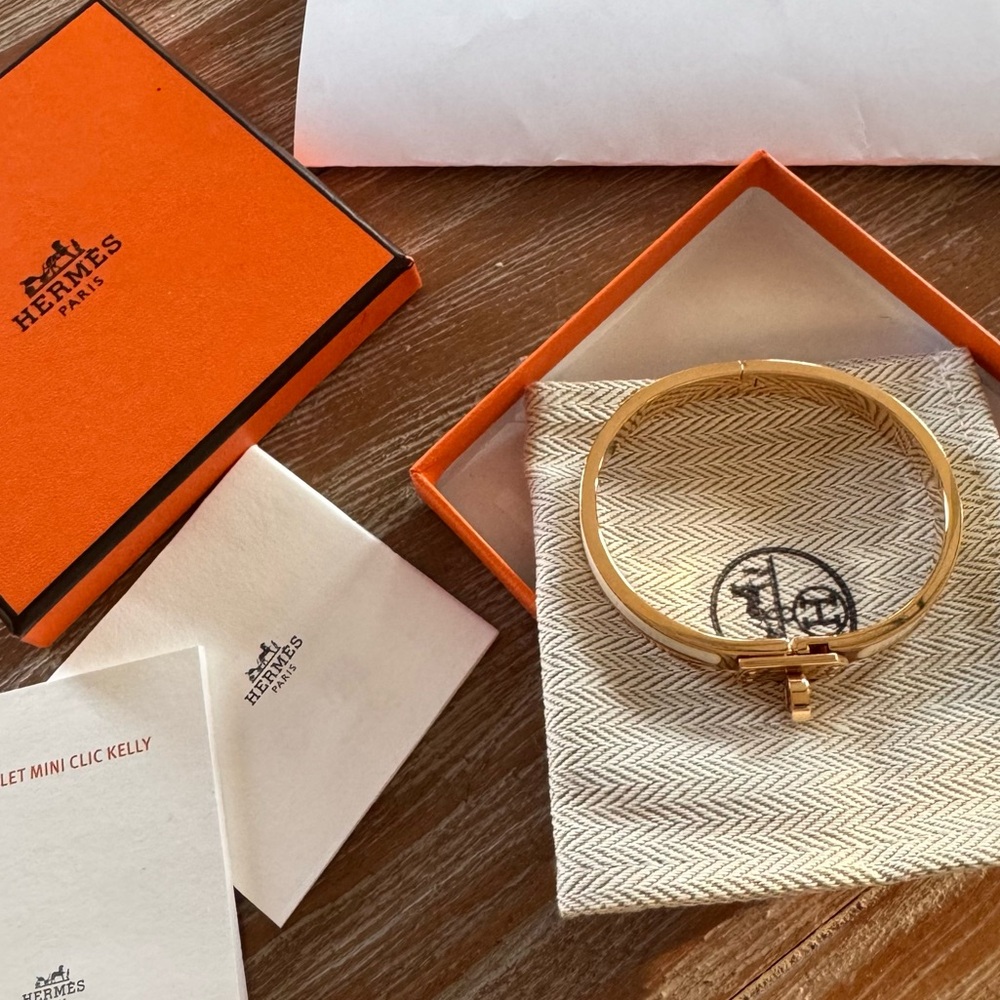 Hermes Le Bracelet Mini Clic Kelly Rose Gold and Creme - Picture 3 of 10